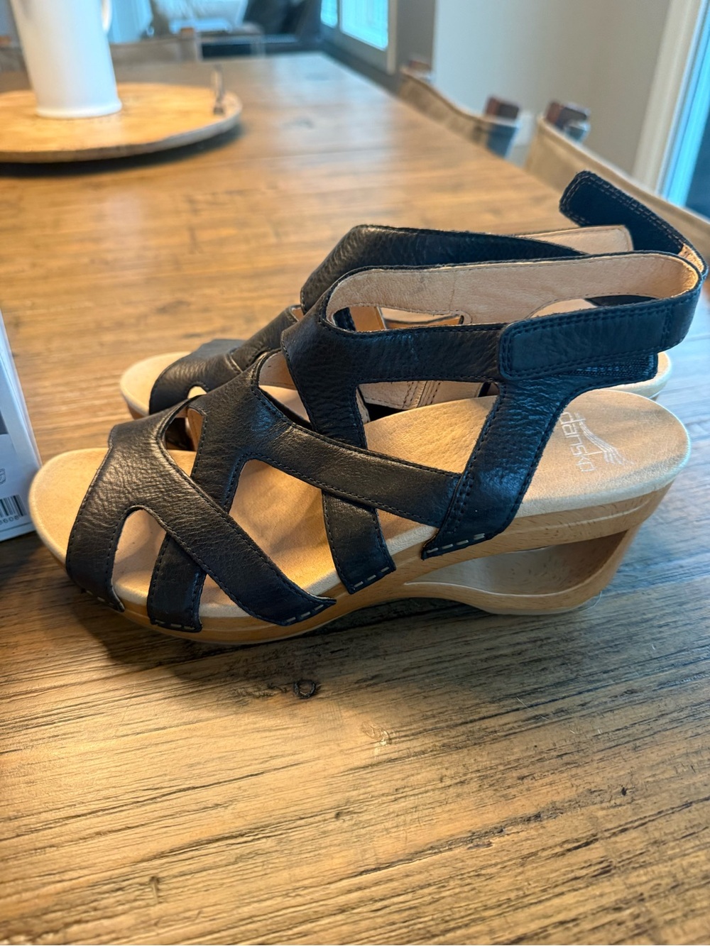 Dansko Tempest Milled Burnished Black - size 40